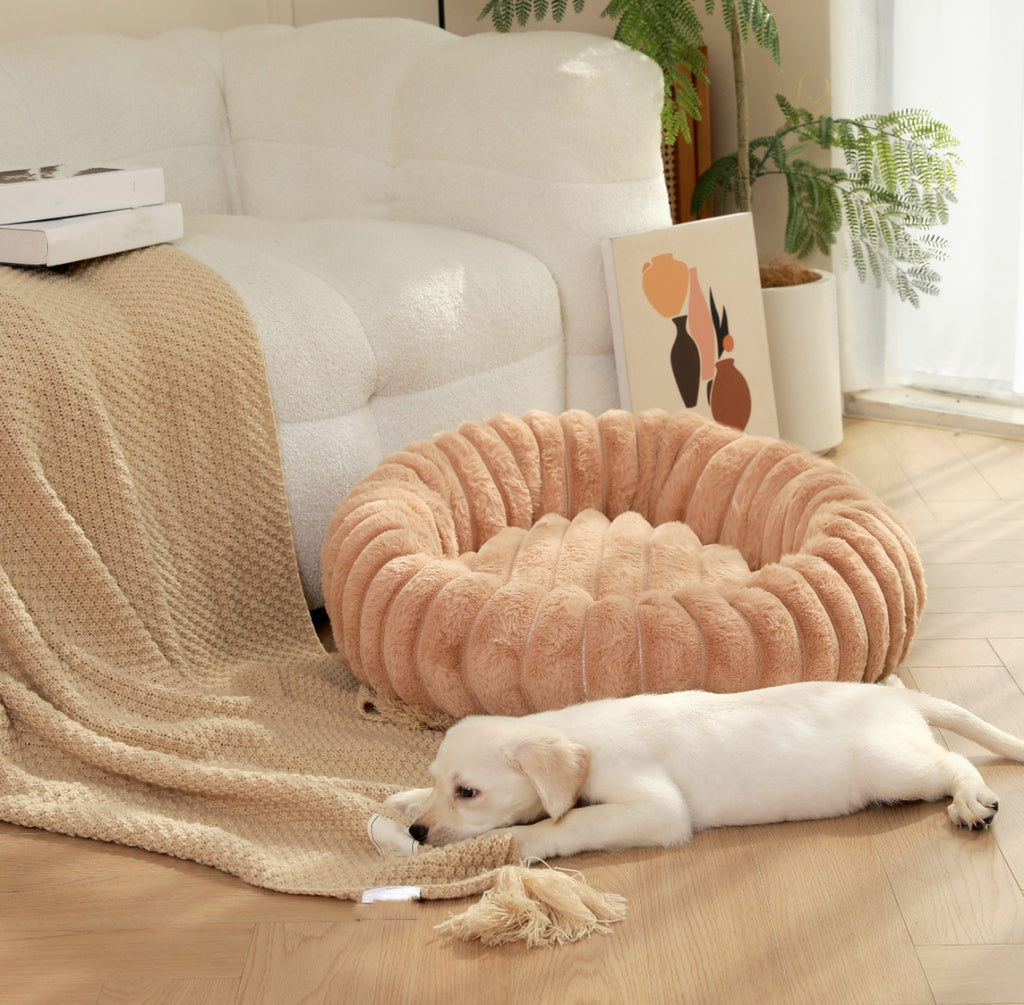 STRAIGHT STRIP PLUSH NEST