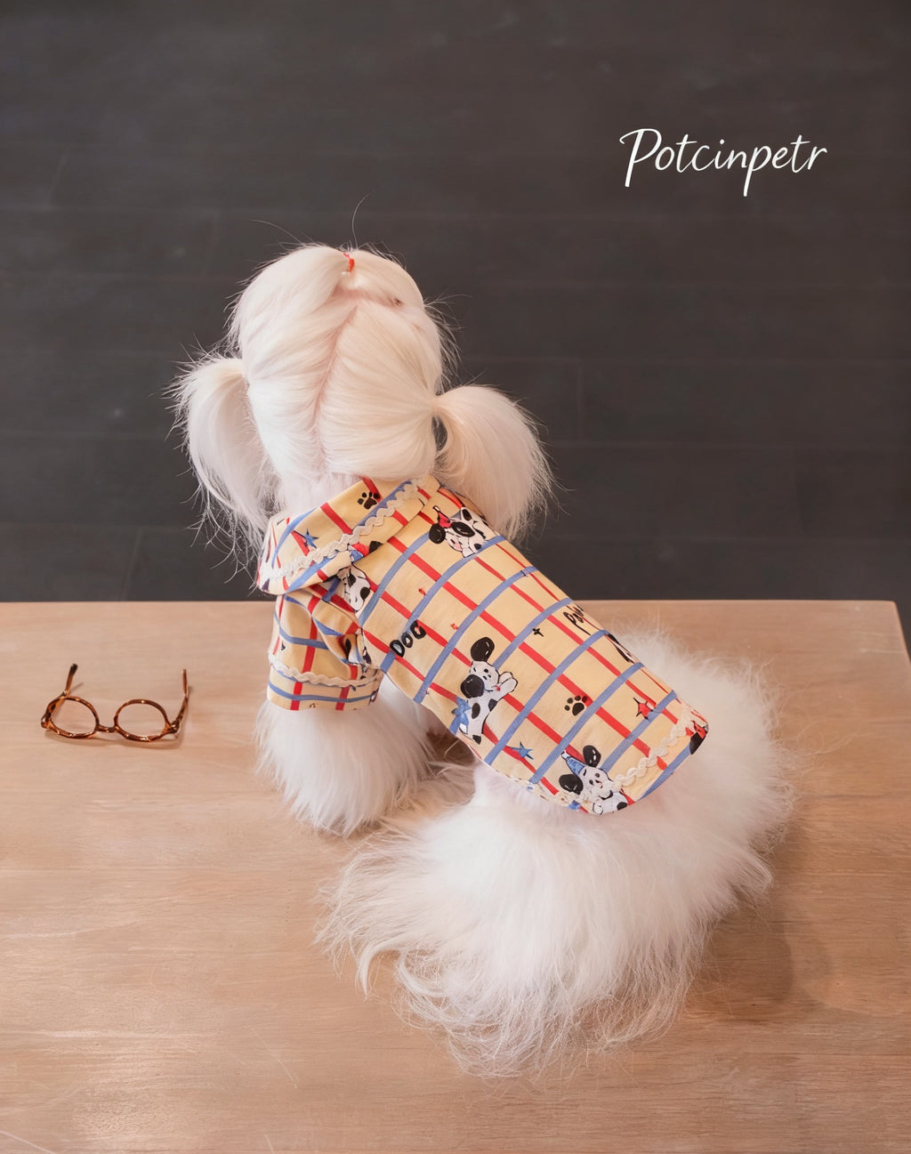 Must-have for the weekend! Pet fashion plaid shirt: Breathable and comfortable, create the coolest pet in the neighborhood